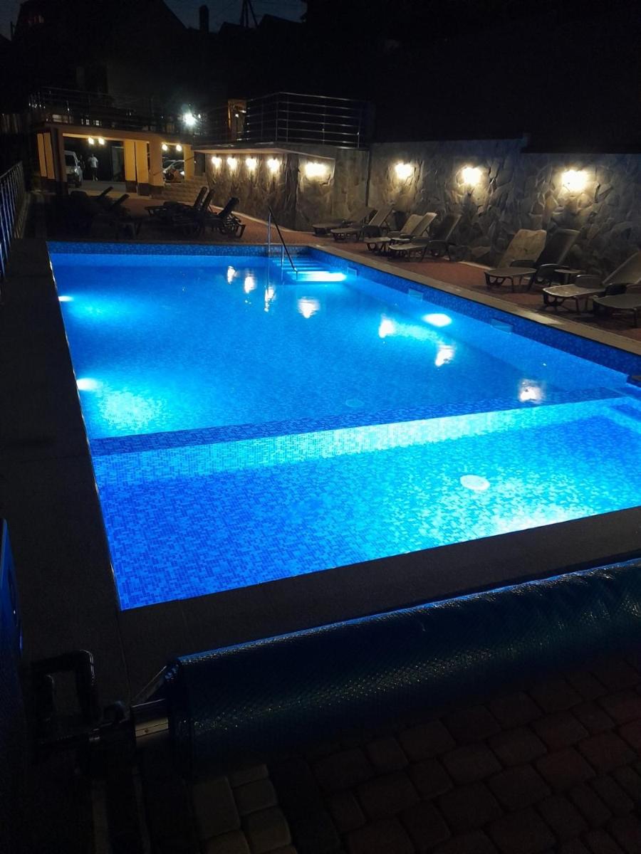 Greku Hotel - Housity