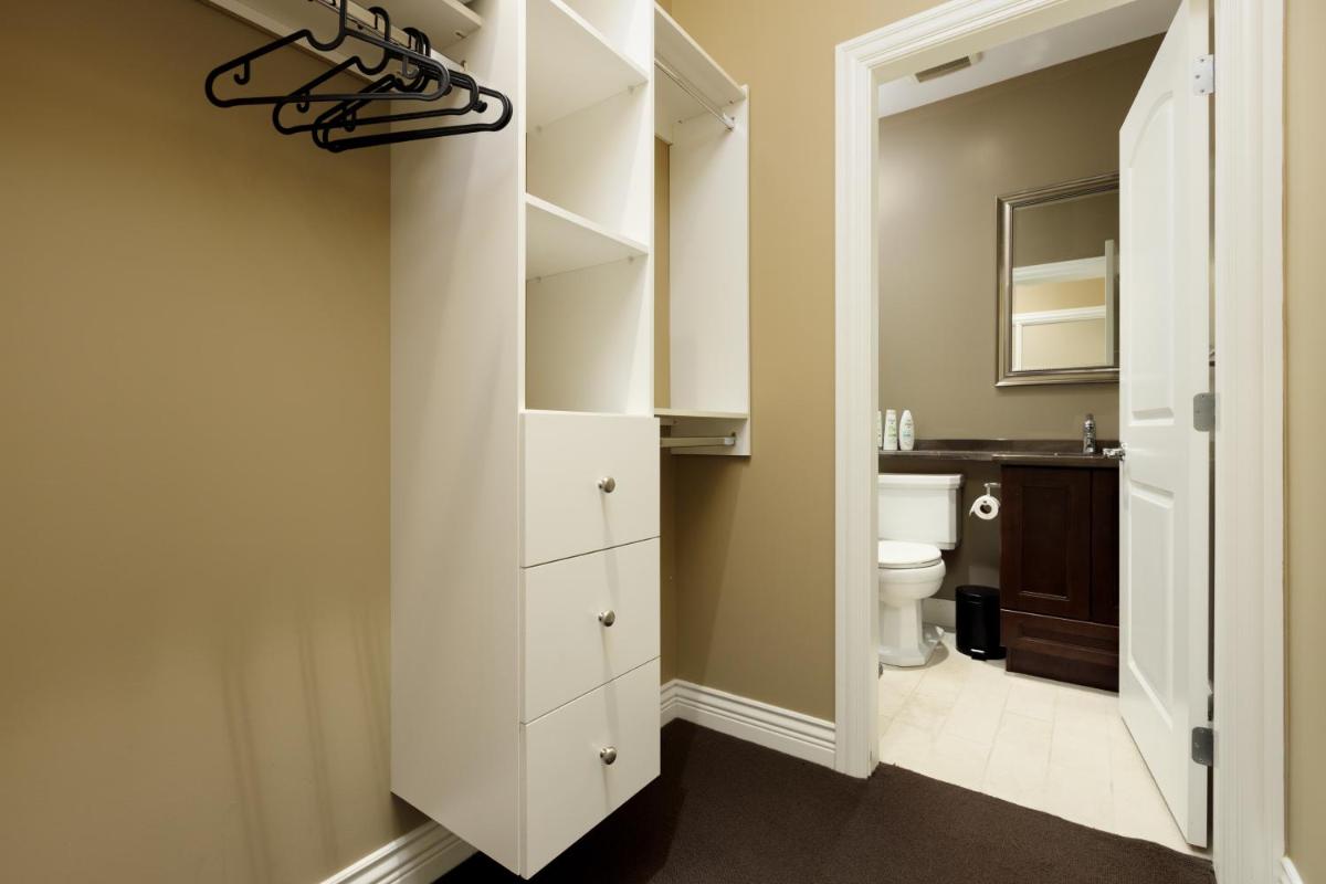 Cozy 2-bedrooms unit in Surrey - Housity