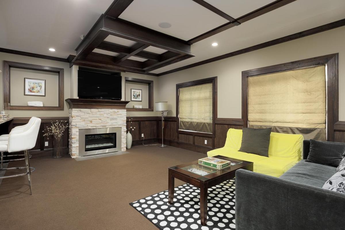 Cozy 2-bedrooms unit in Surrey - Housity