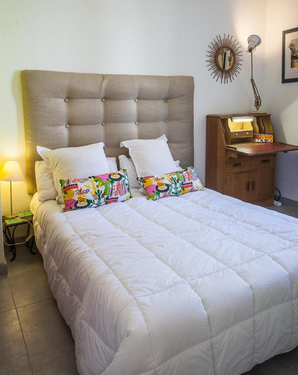 Villa Schiller, 2 studios côté jardin - quartier Orangerie - Housity