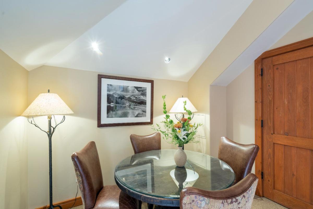 Inn at Lost Creek - Housity