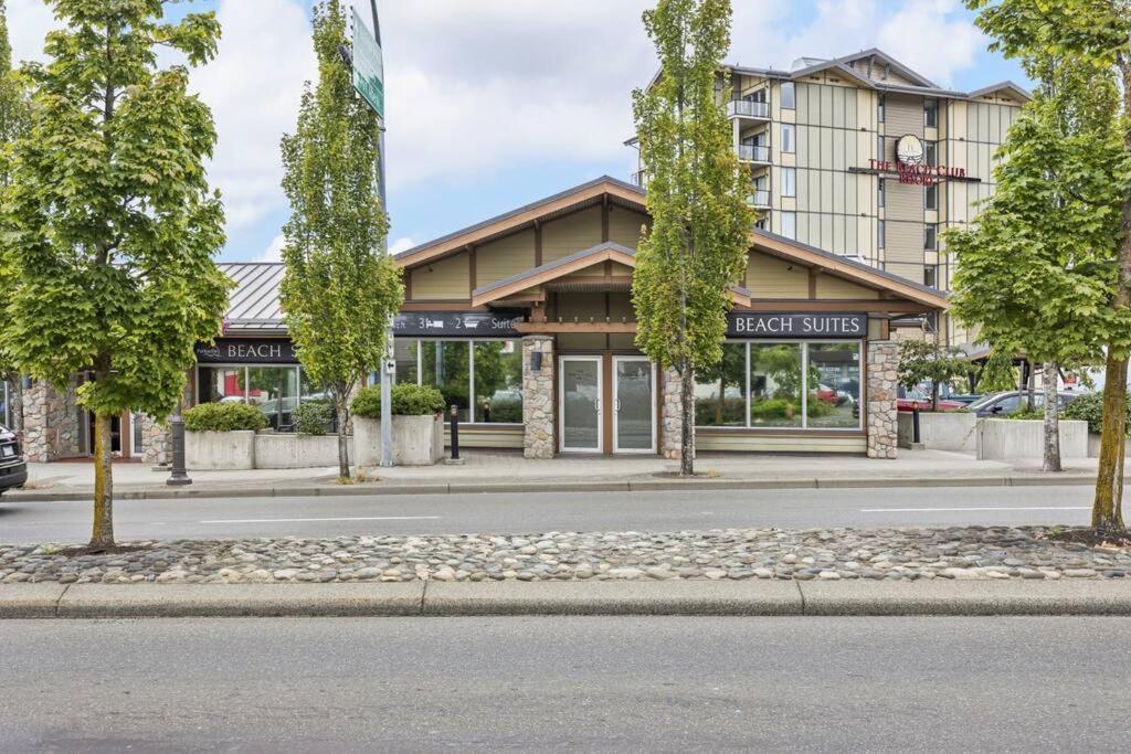 Beach Suites - Housity