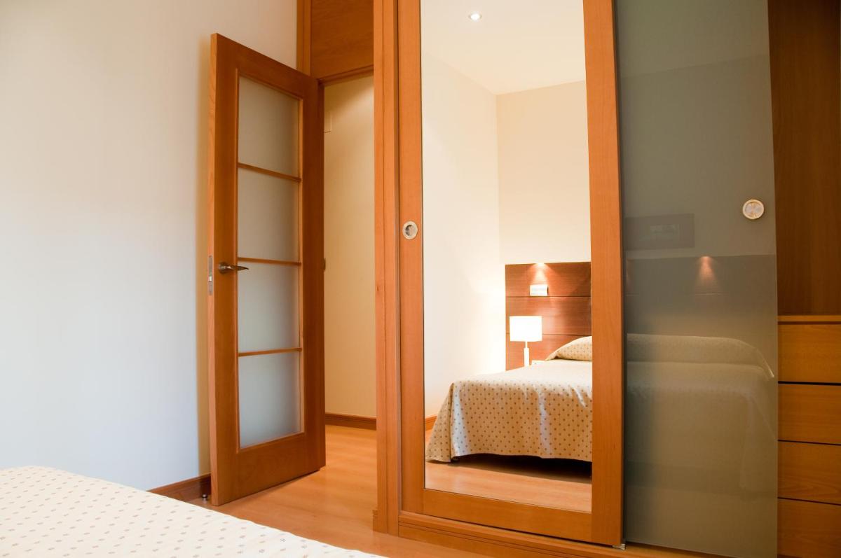 Apartamentos María Luisa - Housity