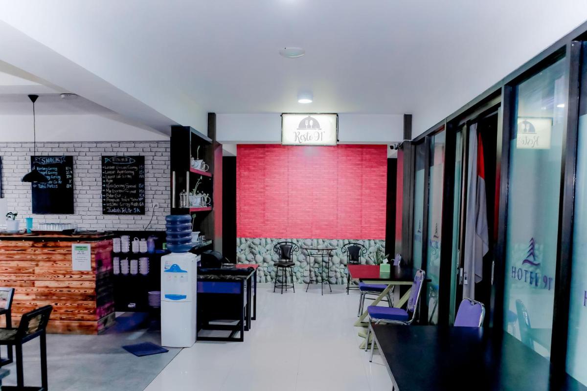 Hotel 91 Syariah - Housity