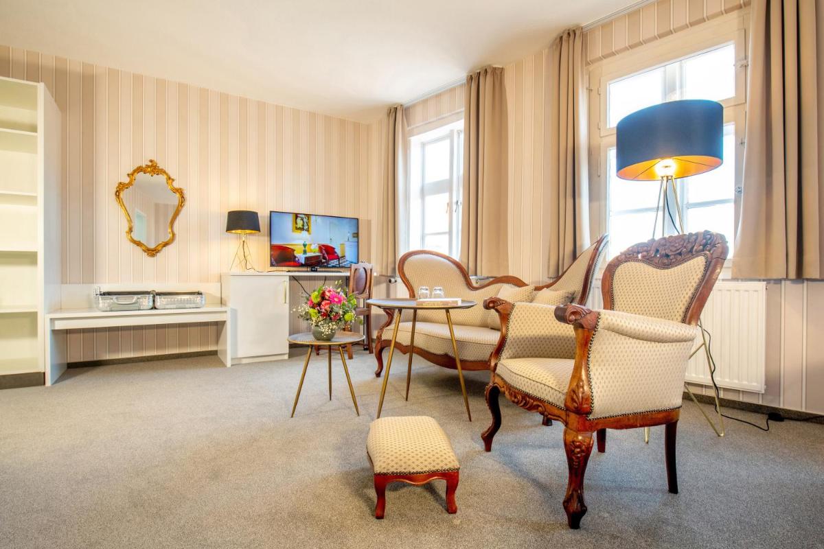 Hotel Busch - Housity