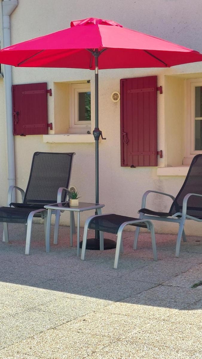 Charming cottage in Doue la Fontaine 49700 - Housity