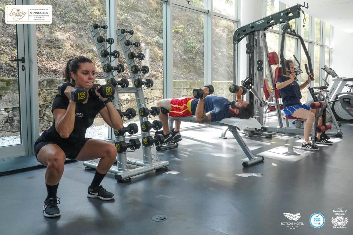 O centro de fitness e/ou as comodidades de fitness de Boticas Hotel Art & SPA