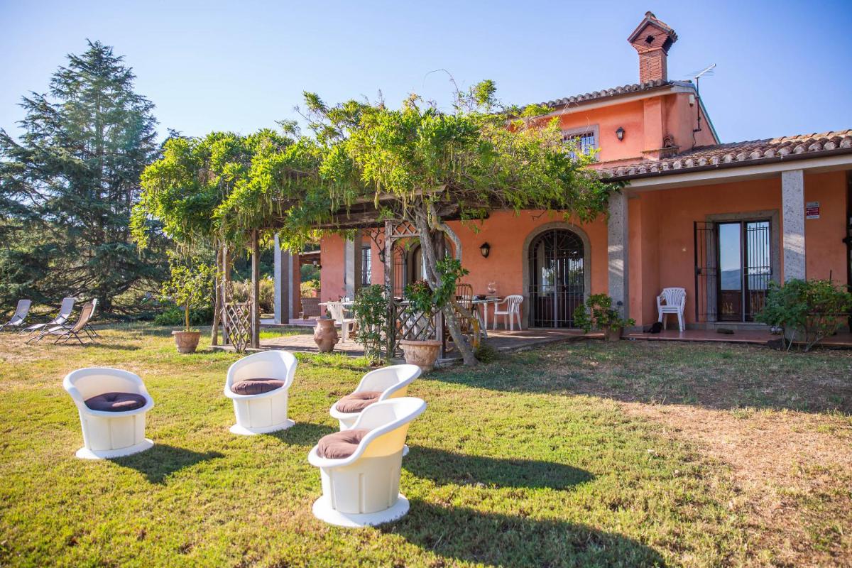Roman Villa with private Pool and park - Housity