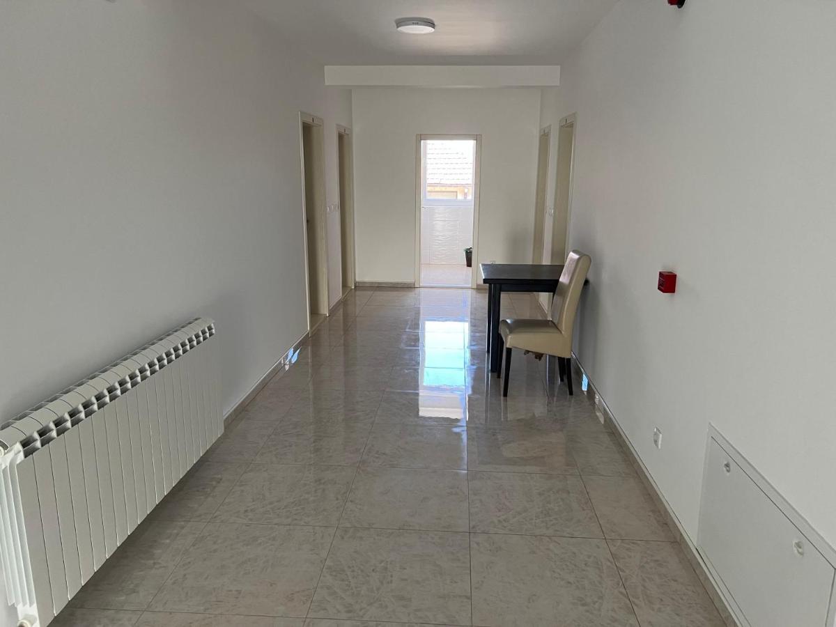 Apartmani Nikolić - Housity
