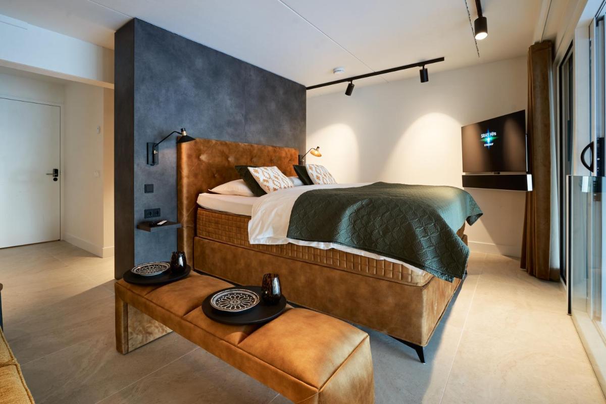 Nomad Water Studio - Housity