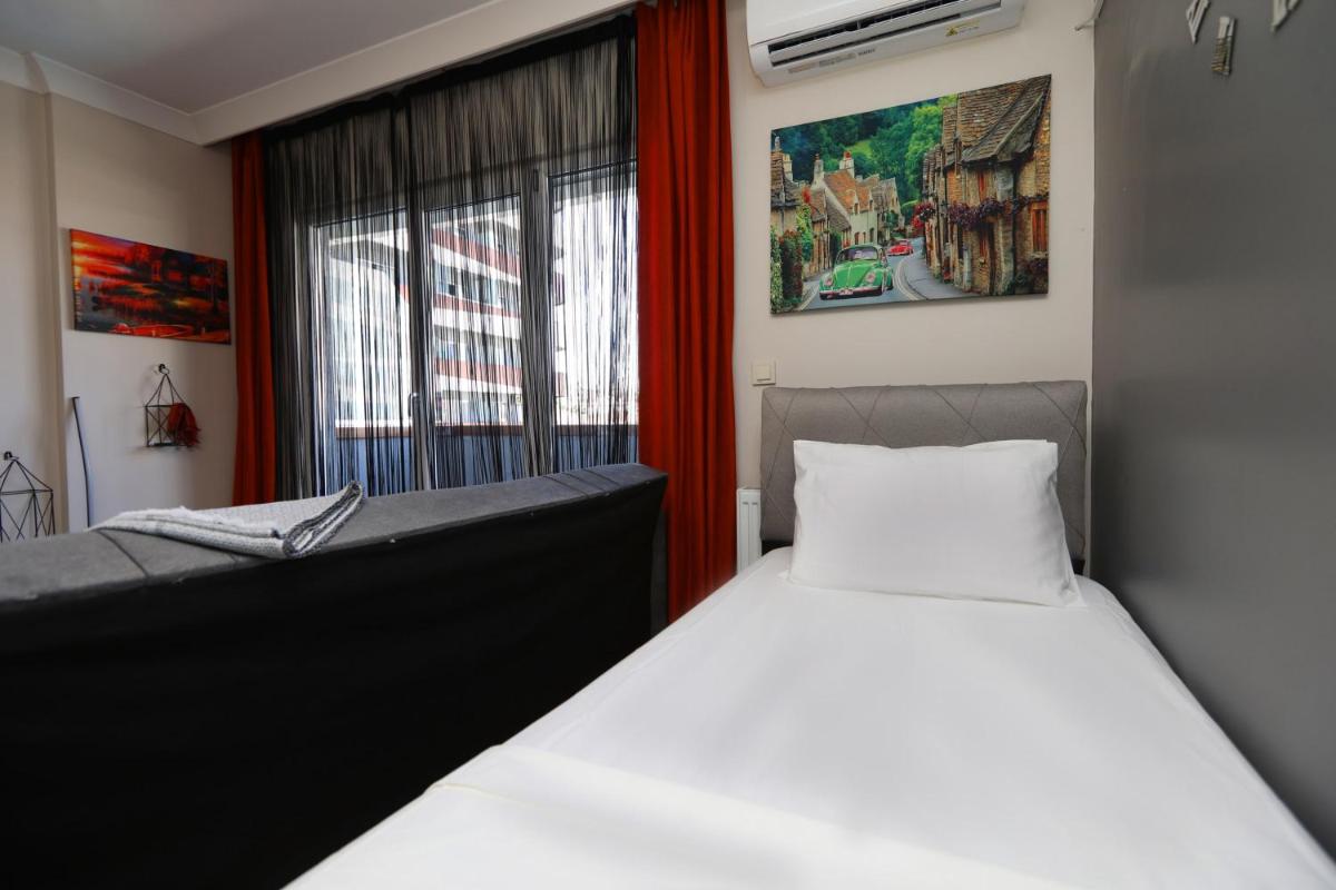 Studio Flat Sabiha Gokcen - Housity