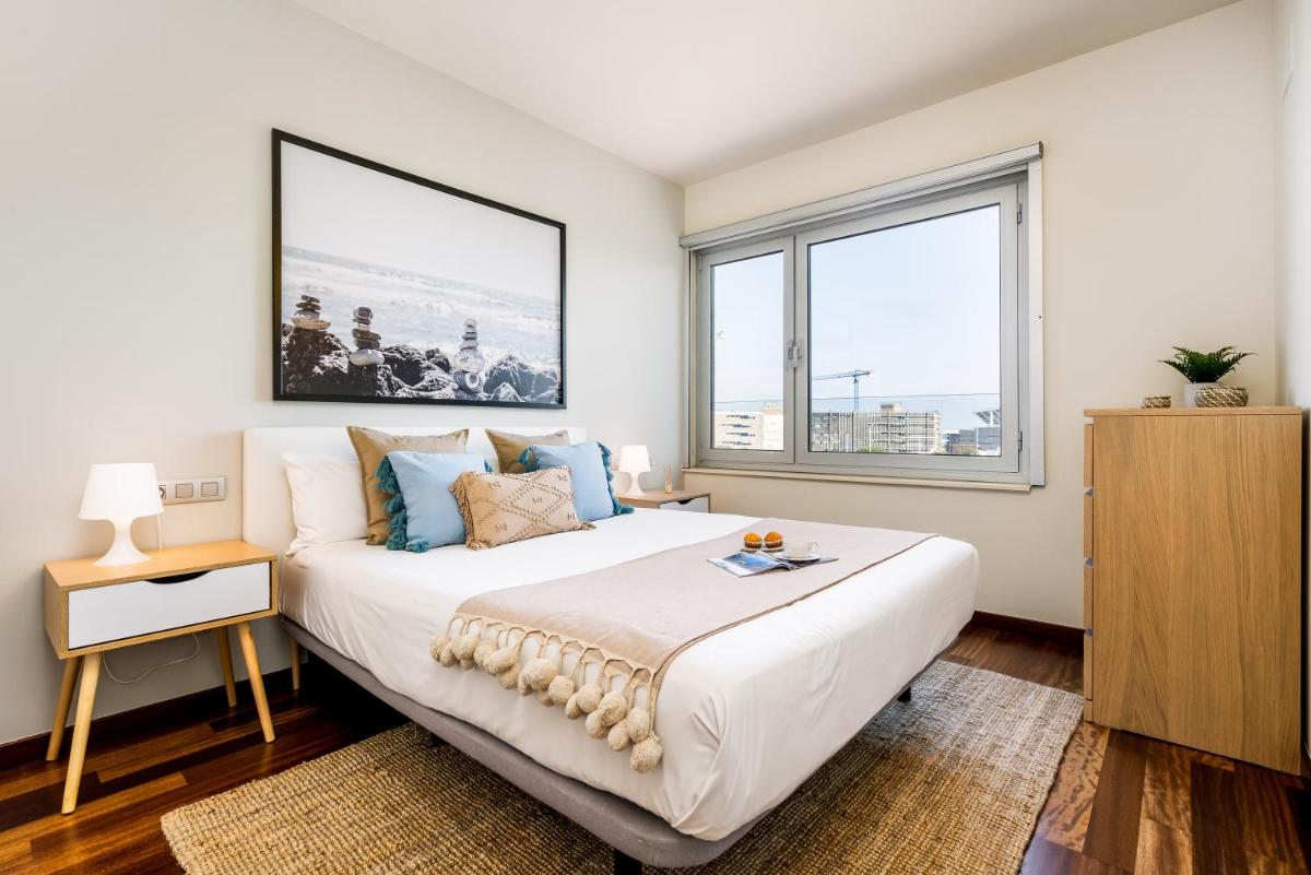 Lodging Apartments Forum Llull - Housity
