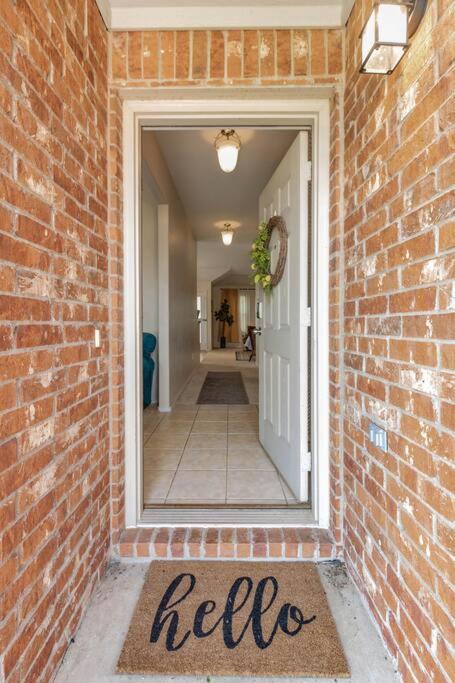 *The Birdhouse* - Housity