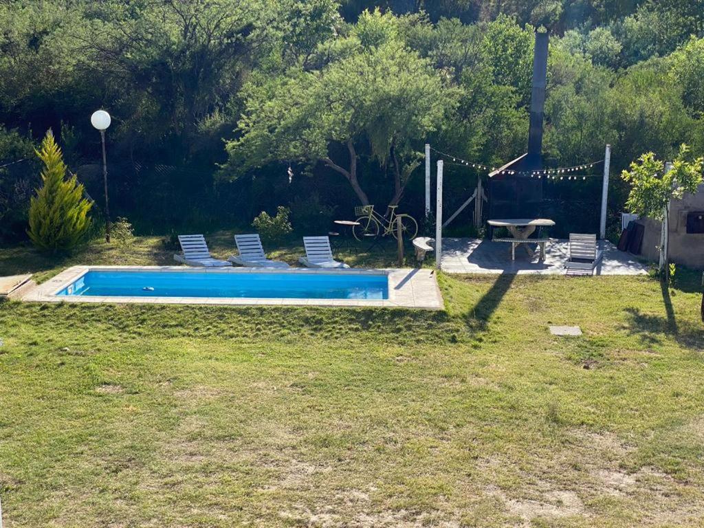 Casa moderna rodeada de Sierras - Housity