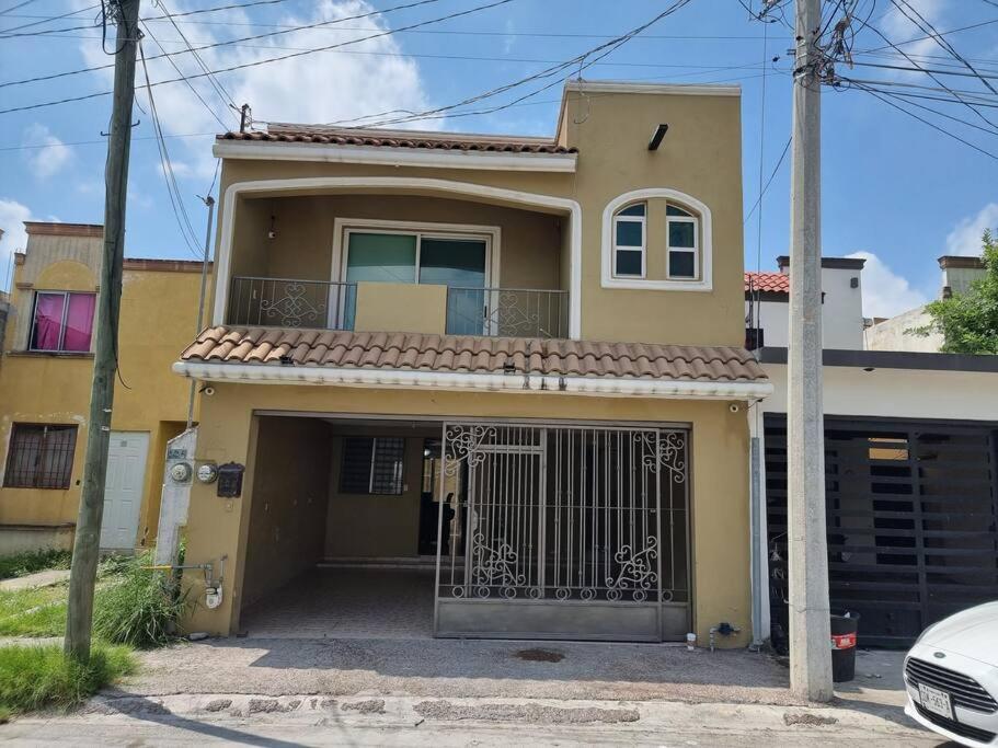 E LAVADORA/16HUESPEDES/4CLIMAS/WIFI/FACTURA/portón Apo108 - Hizvo