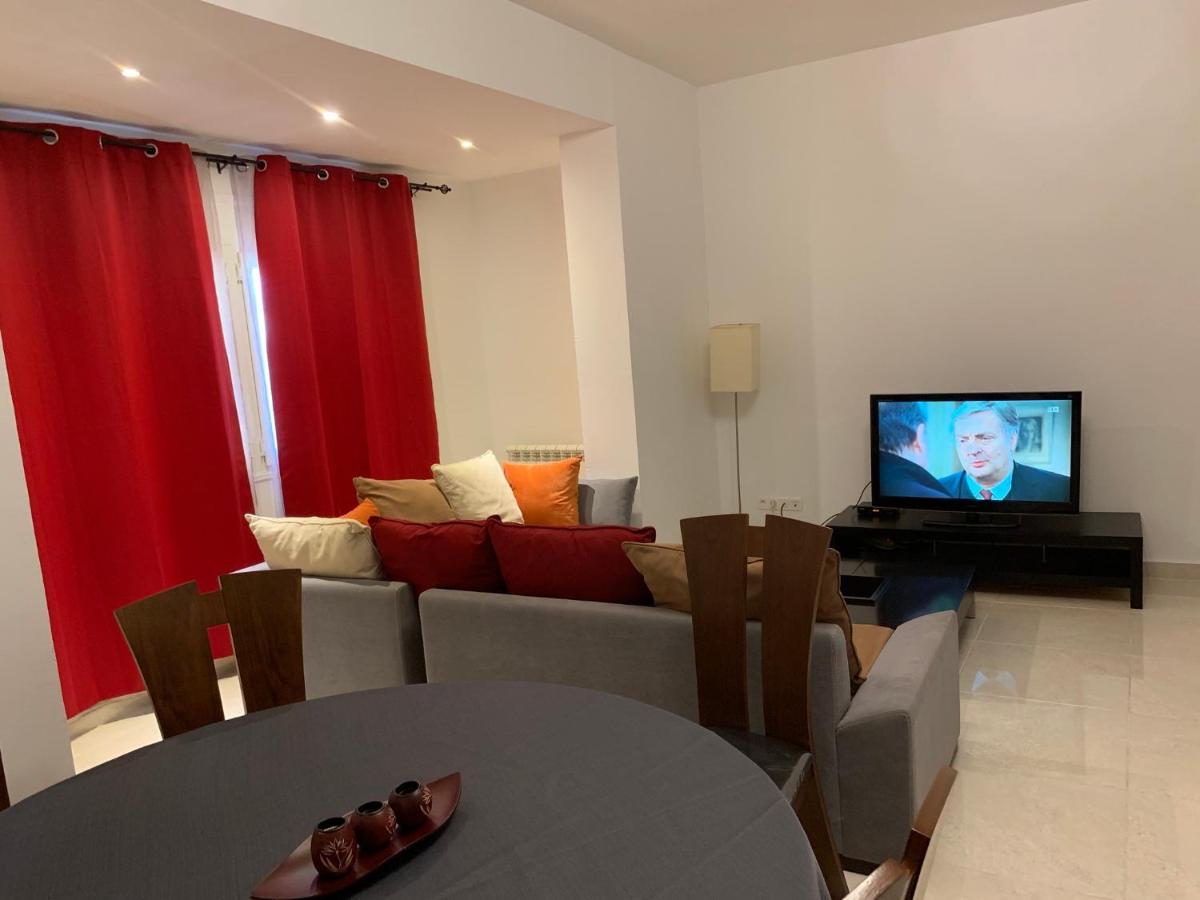 Charmant appartement pour famille uniquement en résidence à Oran Gambetta - Hizvo