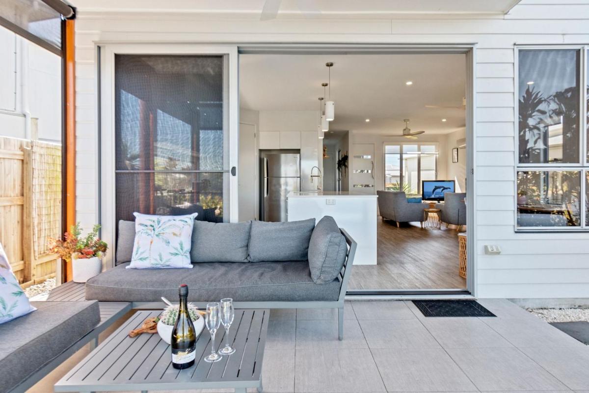 Serenity Lake House - Housity