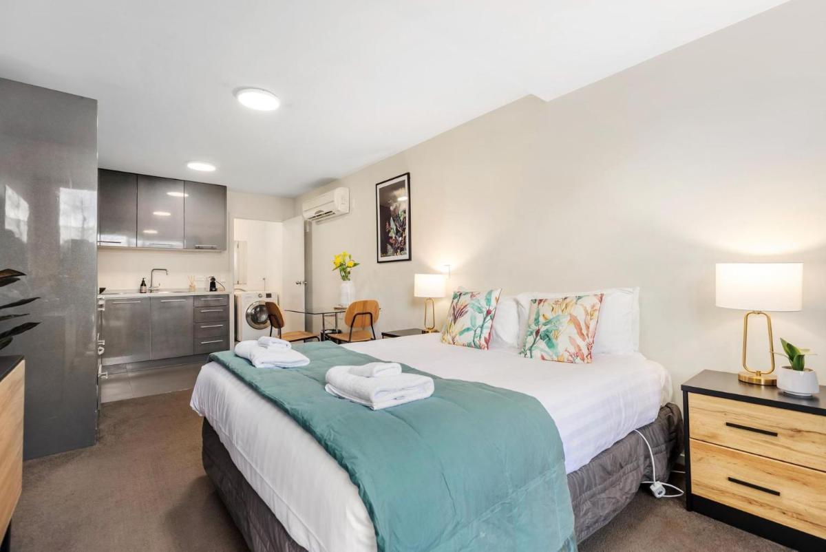 Mountain View Studio - Housity