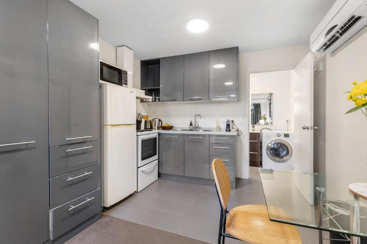 Mountain View Studio - Housity