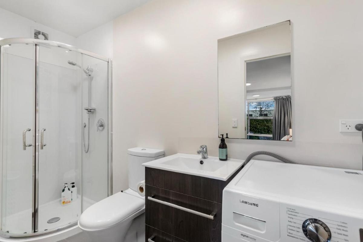 Mountain View Studio - Housity