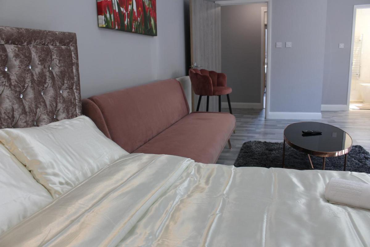 Cosy Central Luton Studio Flat -Ideal for Airport! - Hizvo