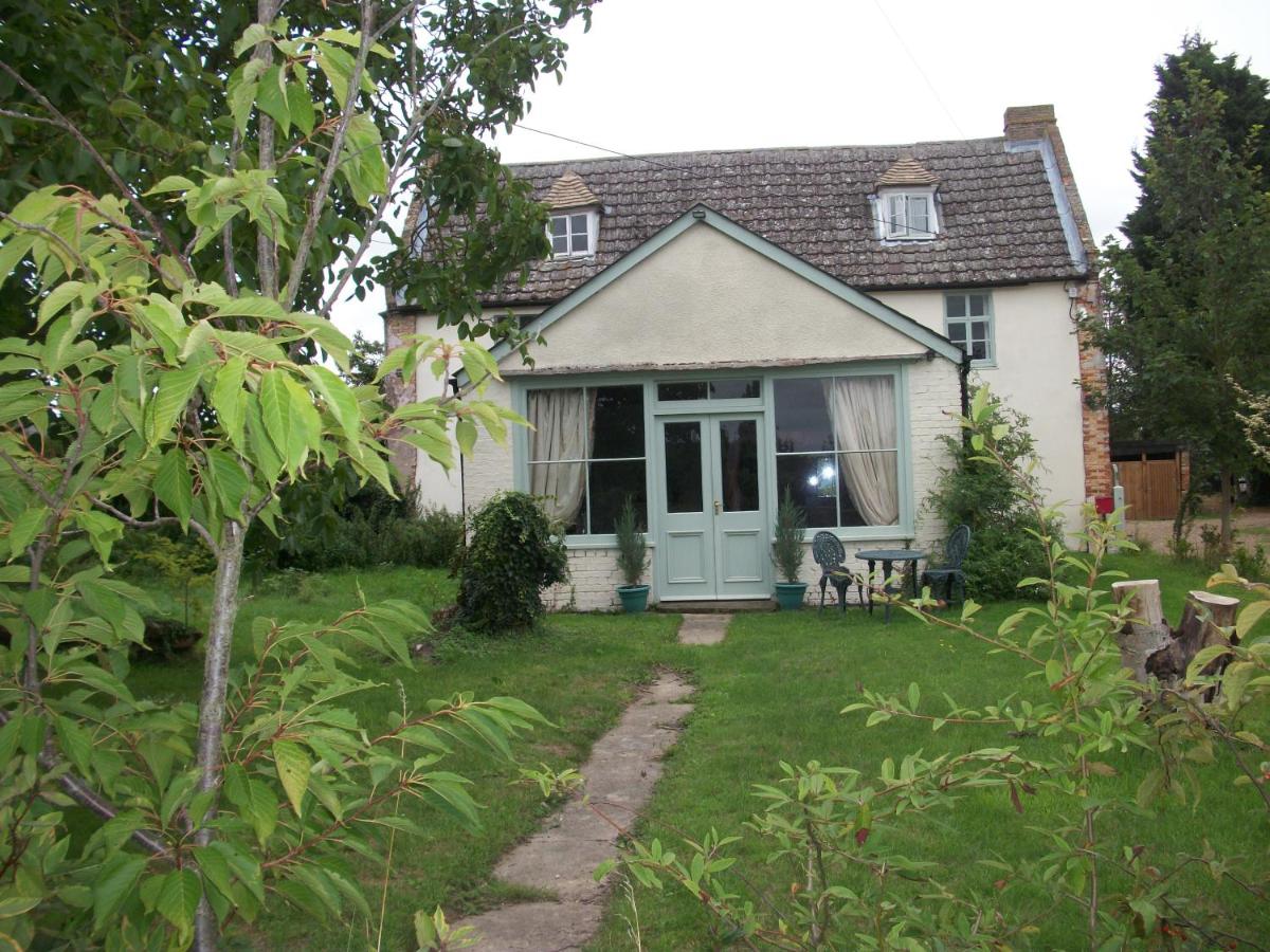 The Walnuts Country House - Housity