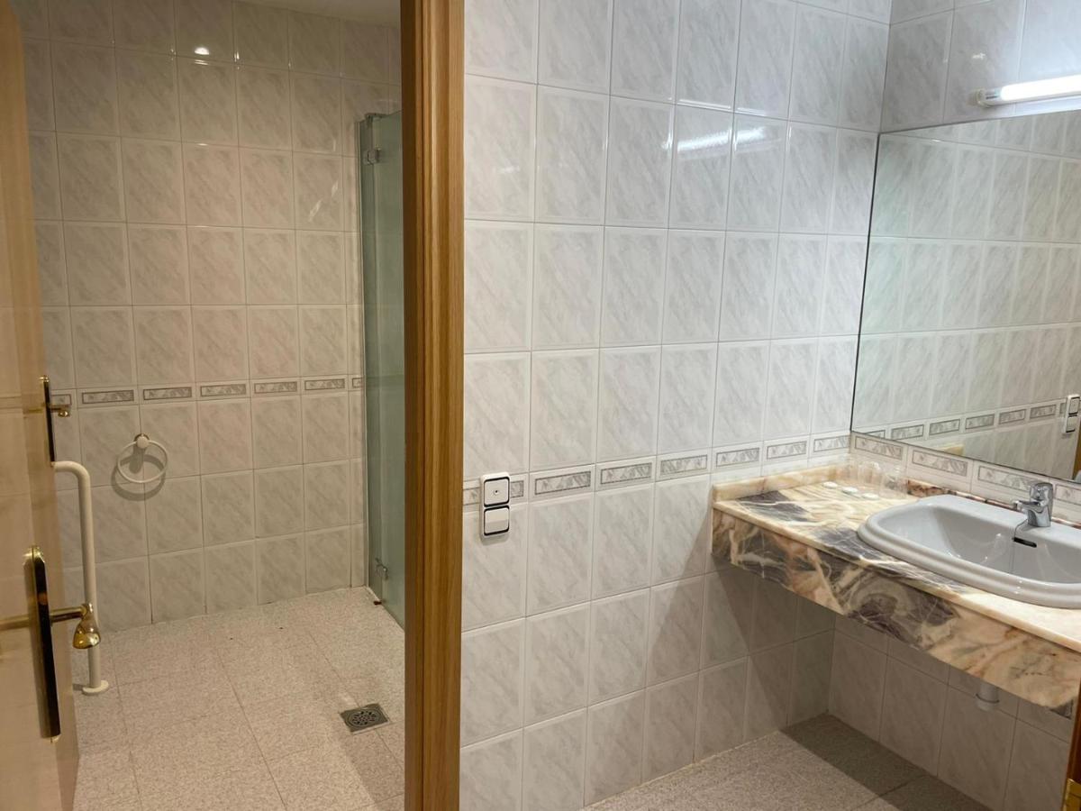 HOTEL MARIA ROSA - Housity