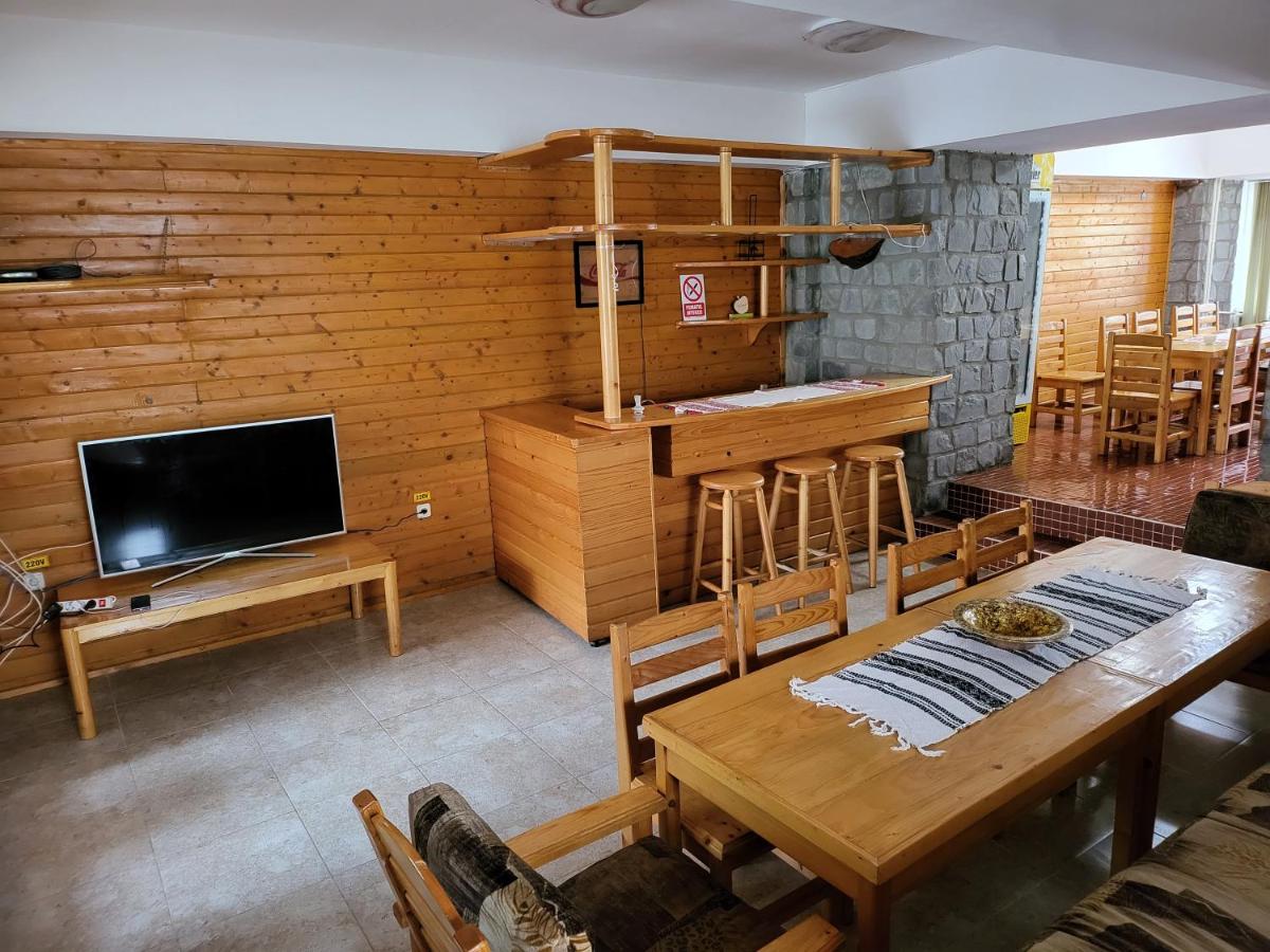 Casa Rustic Azuga - Housity