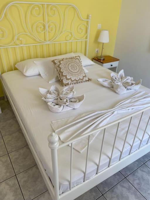 Hera Apartment, Town of Poros Island - Housity