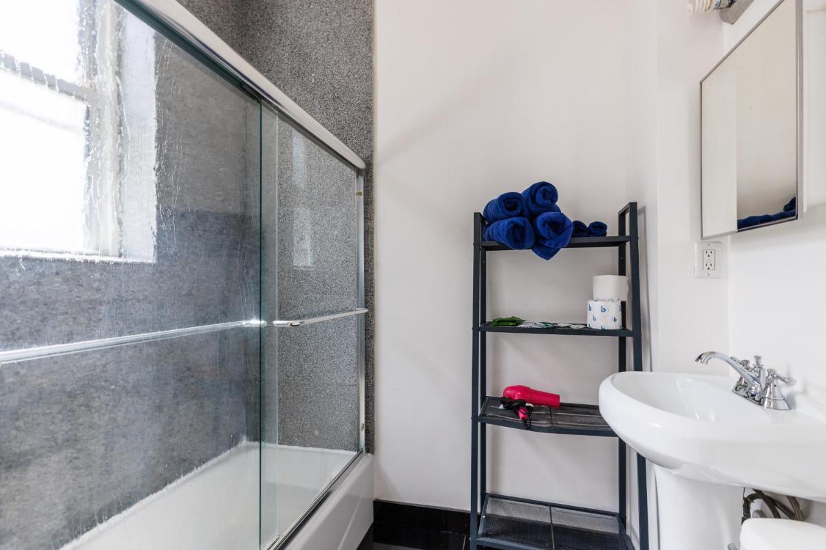 Studios in New York - Housity