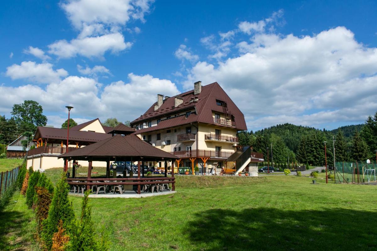 MADOHORA_SŁOŃCE - Housity