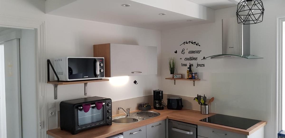 Appartement au pied du port de St Quay Portrieux - Housity