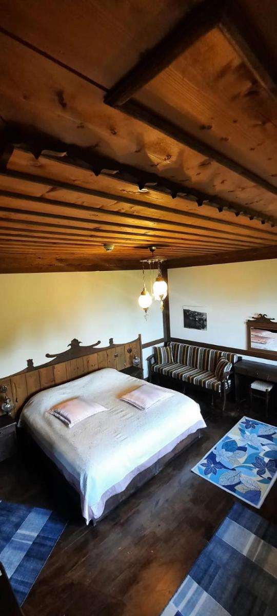 Zümrüdüanka Otel - Housity