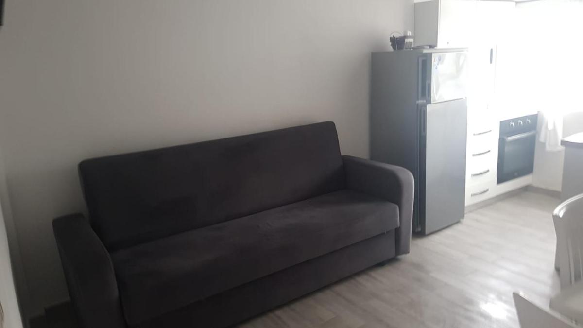 Mimoza Appartament - Housity