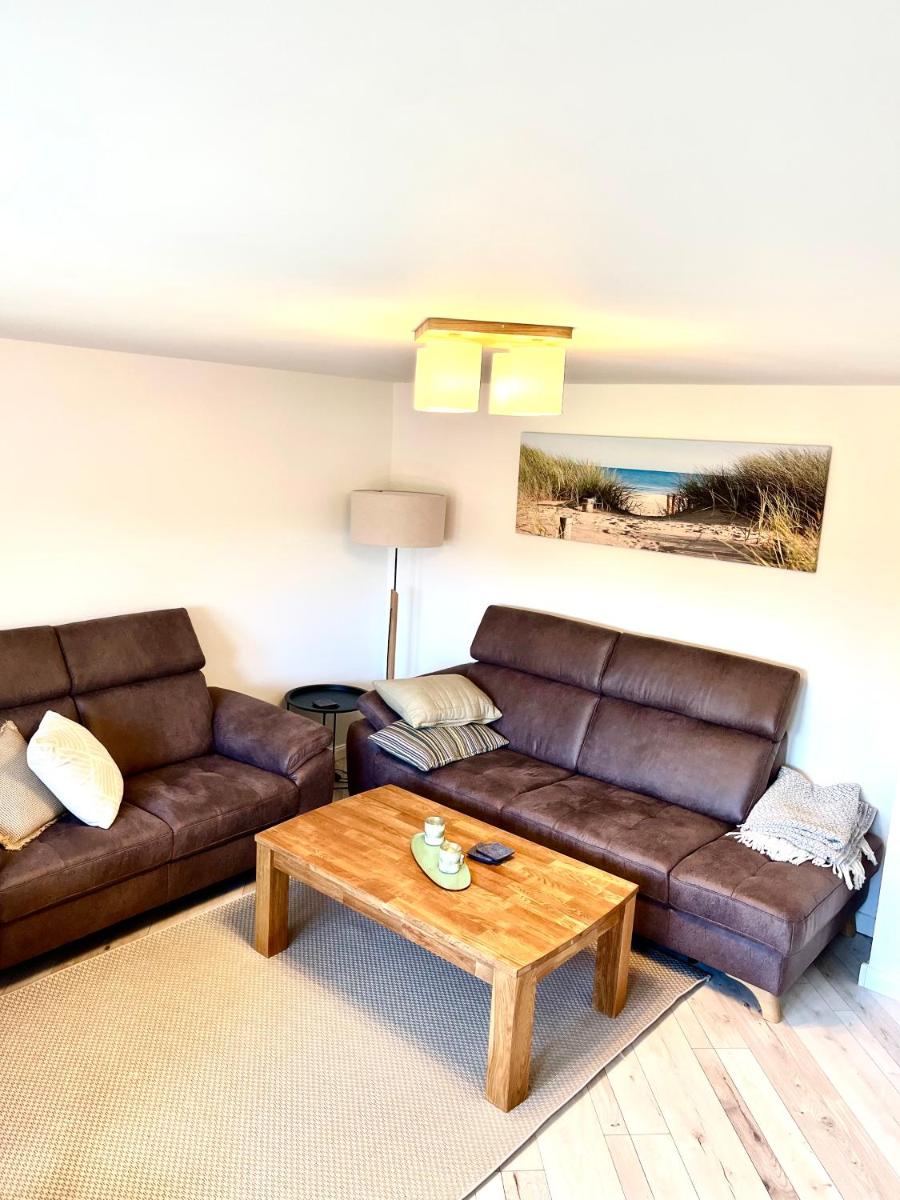 Zur Alten Boddenfischerei Ferienwohnung HeideZauber - Housity