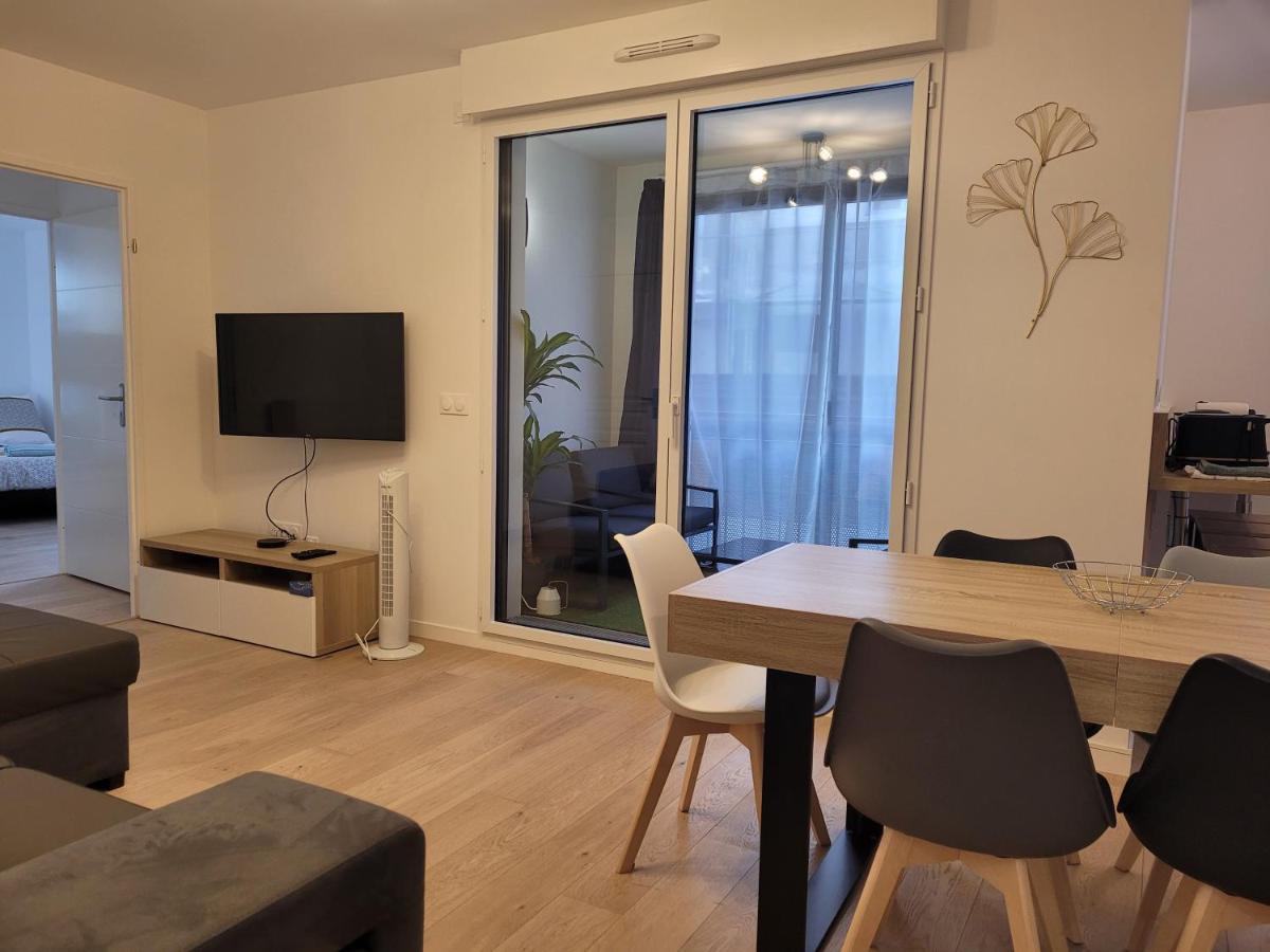 Chez Patron T3 2BR with 2 parking near Disneyland Paris & train station-Chessy - Housity