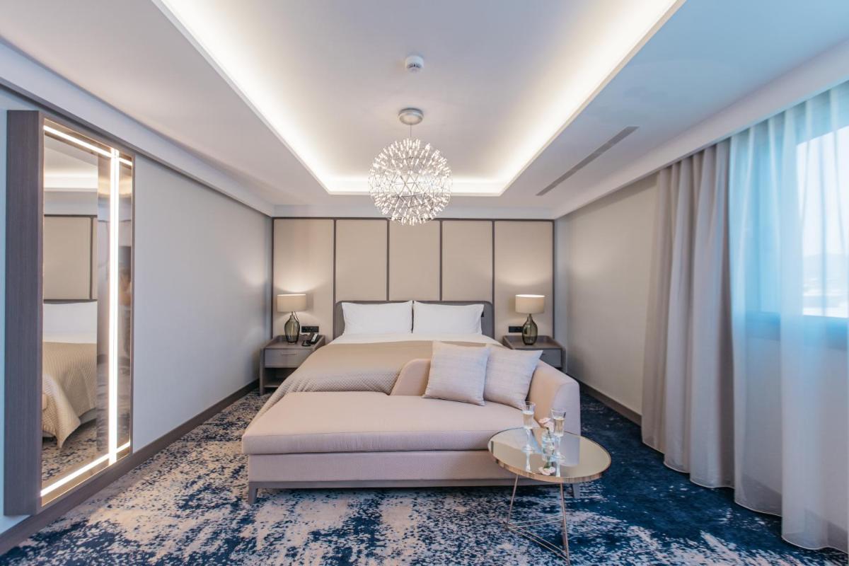 Cama o camas de una habitación en InterContinental Barcelona by IHG