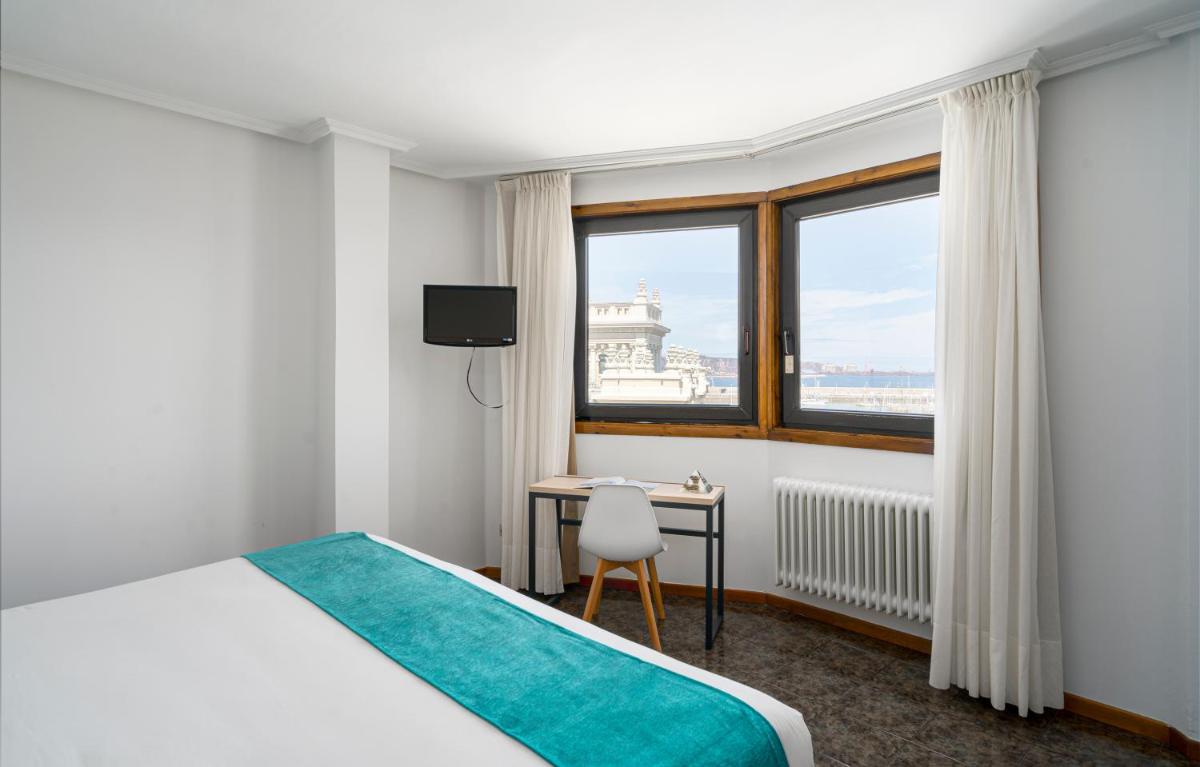 Hotel Alda Pasaje - Housity