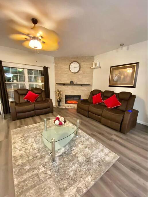New Modern house?A mins to Hwy i-85, 316 - Housity