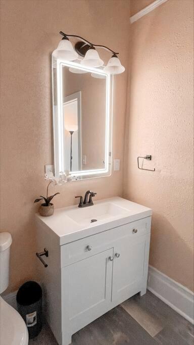 Wonderful property in the heart of Oakland! - Housity