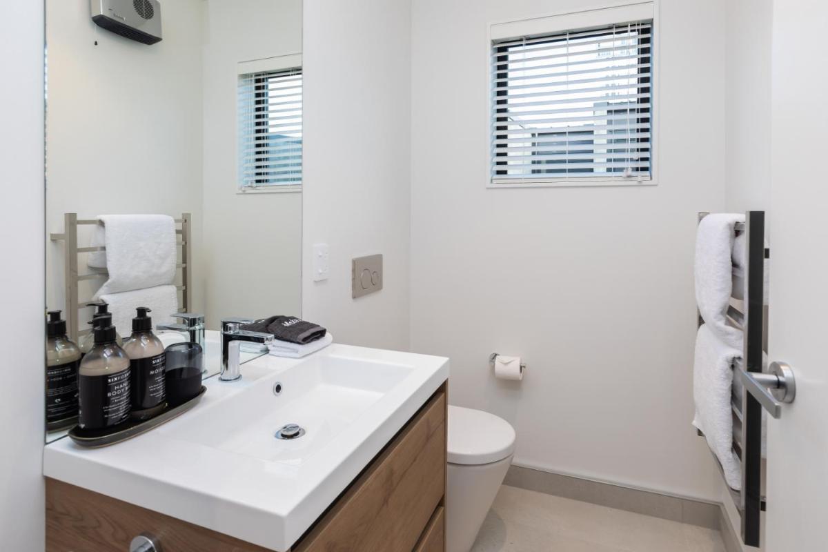 URBAN RETREAT - Housity
