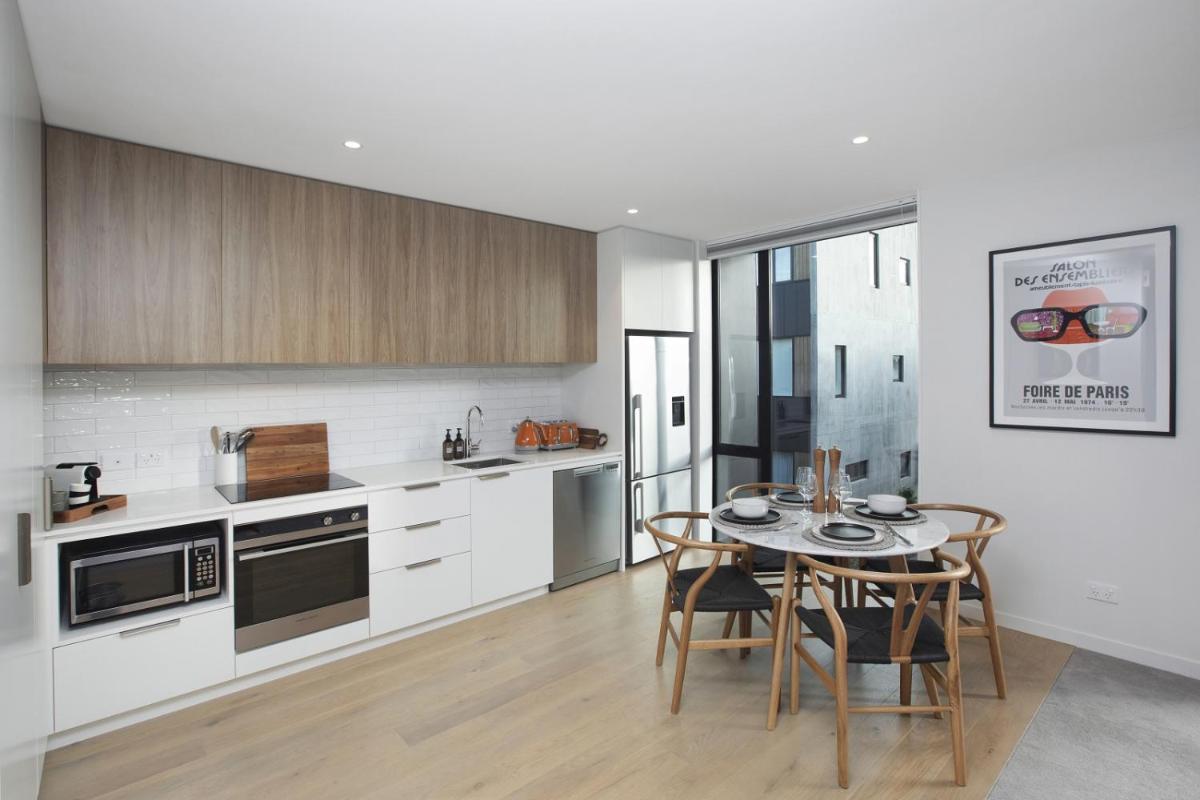 URBAN RETREAT - Housity