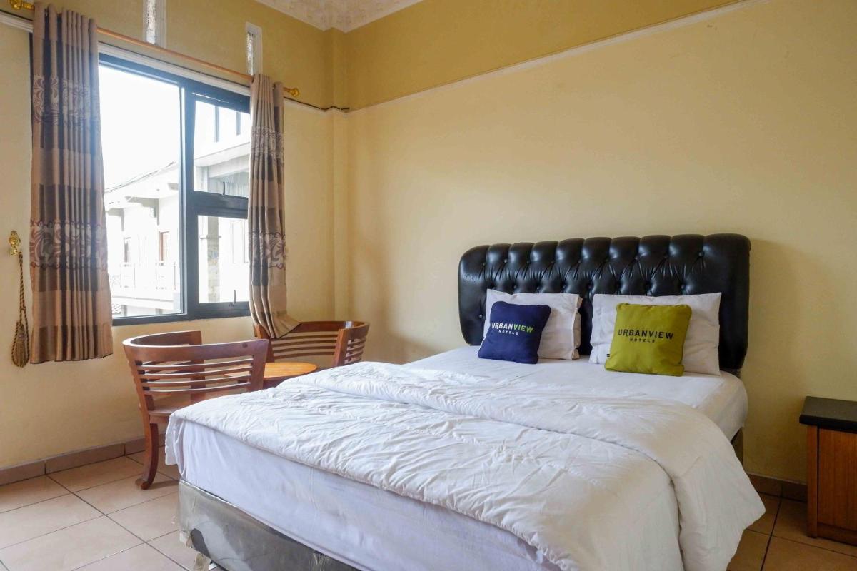 Suitetrails - Urbanview Hotel Bergas Indah Bandungan