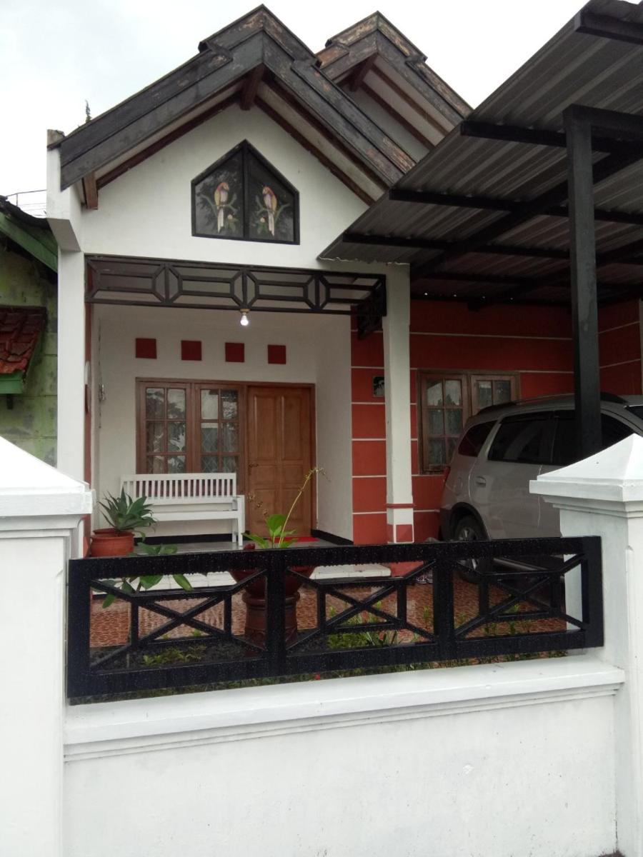 Argolawu Homestay - Housity