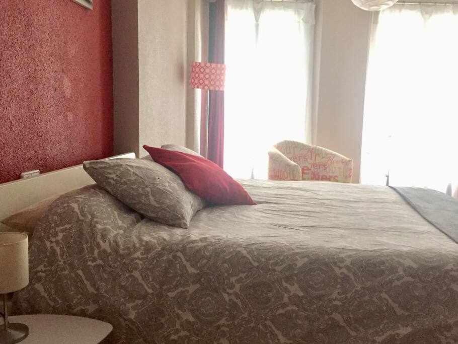 Apartamento Ayla Ayuntamiento - Housity