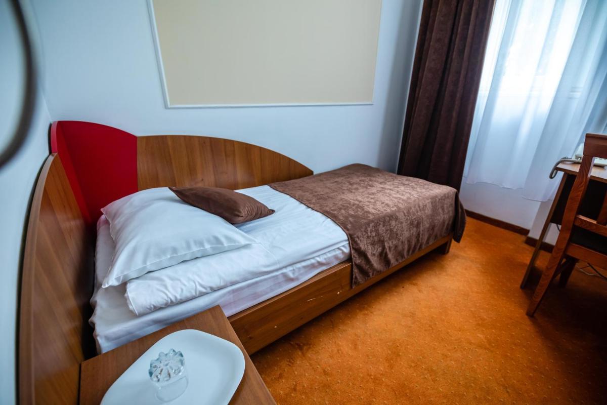 Emerald Boutique Hotel - Housity