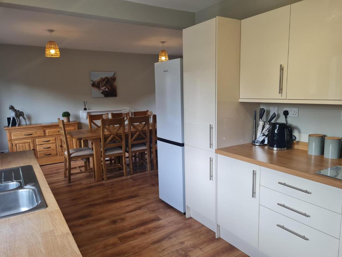 The Farmhouse - Linton Horseheath - Housity