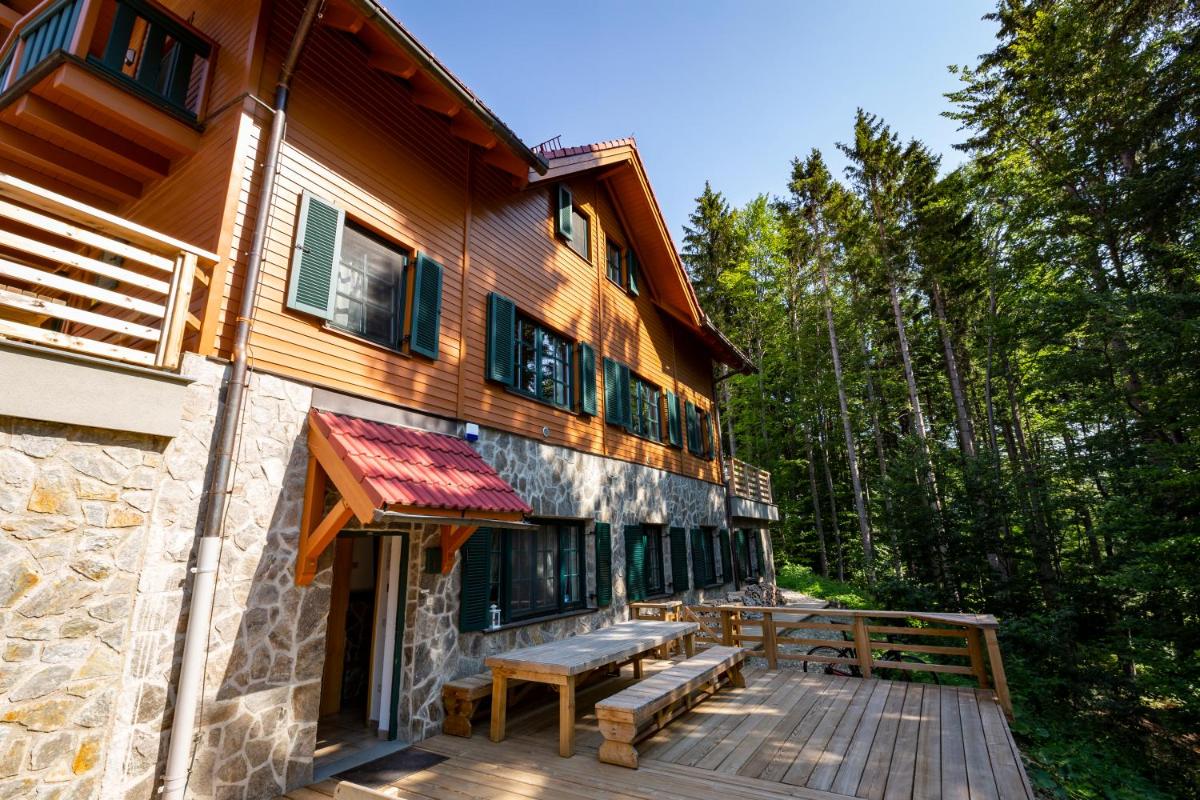 Prijeten sončen apartma v objemu Pohorja - Housity