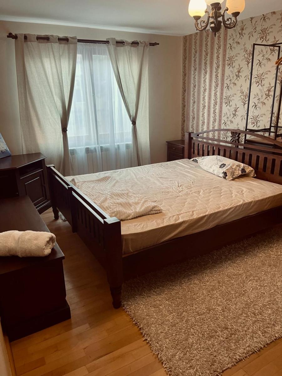Nomad Reghin - Housity