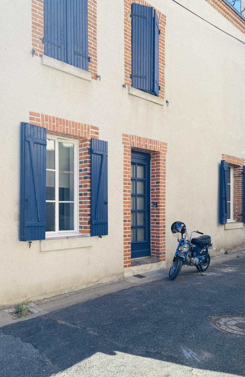 La Maison Bleue - Housity